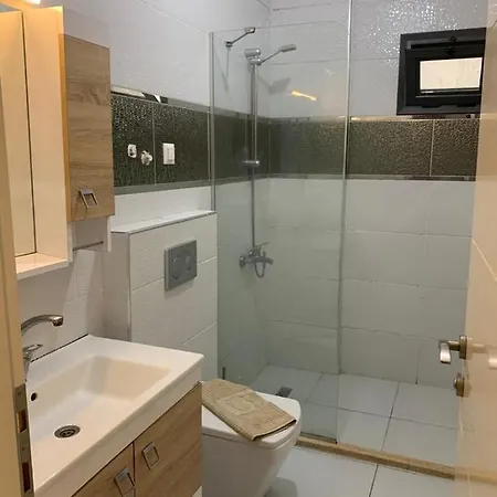 ماي ريزيدنس 4* غومْبيت