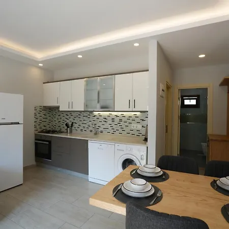 Maye Lägenhetshotell 4*