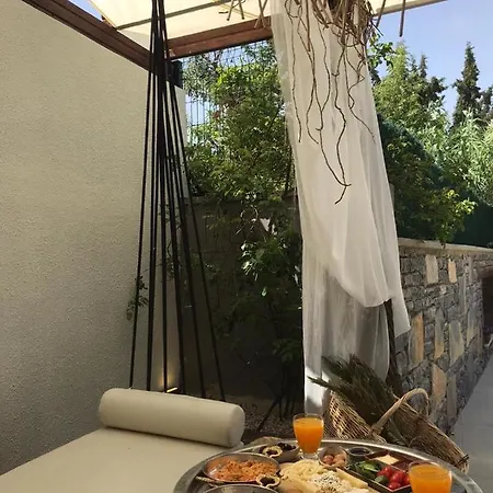 ماي ريزيدنس 4* غومْبيت